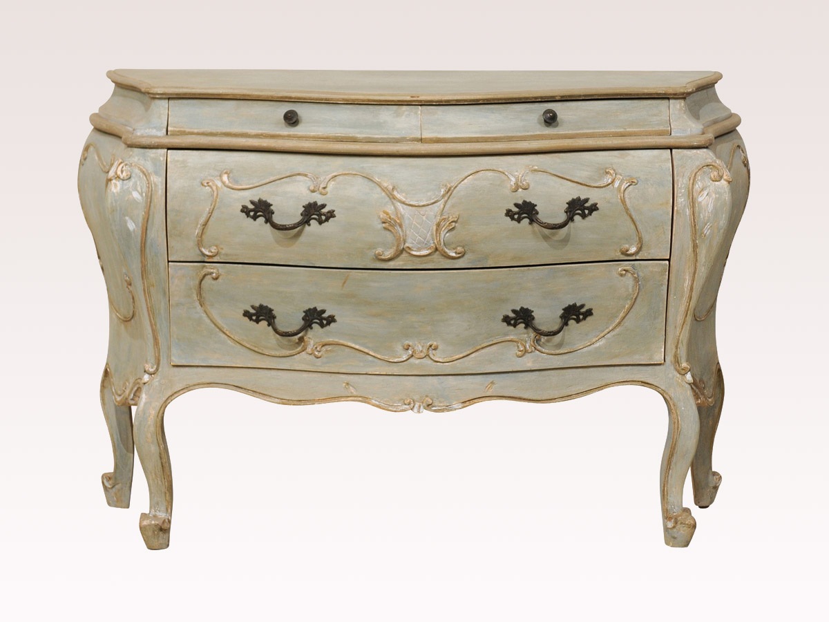 Rococo Style Bombé Chest of Four Drawers
