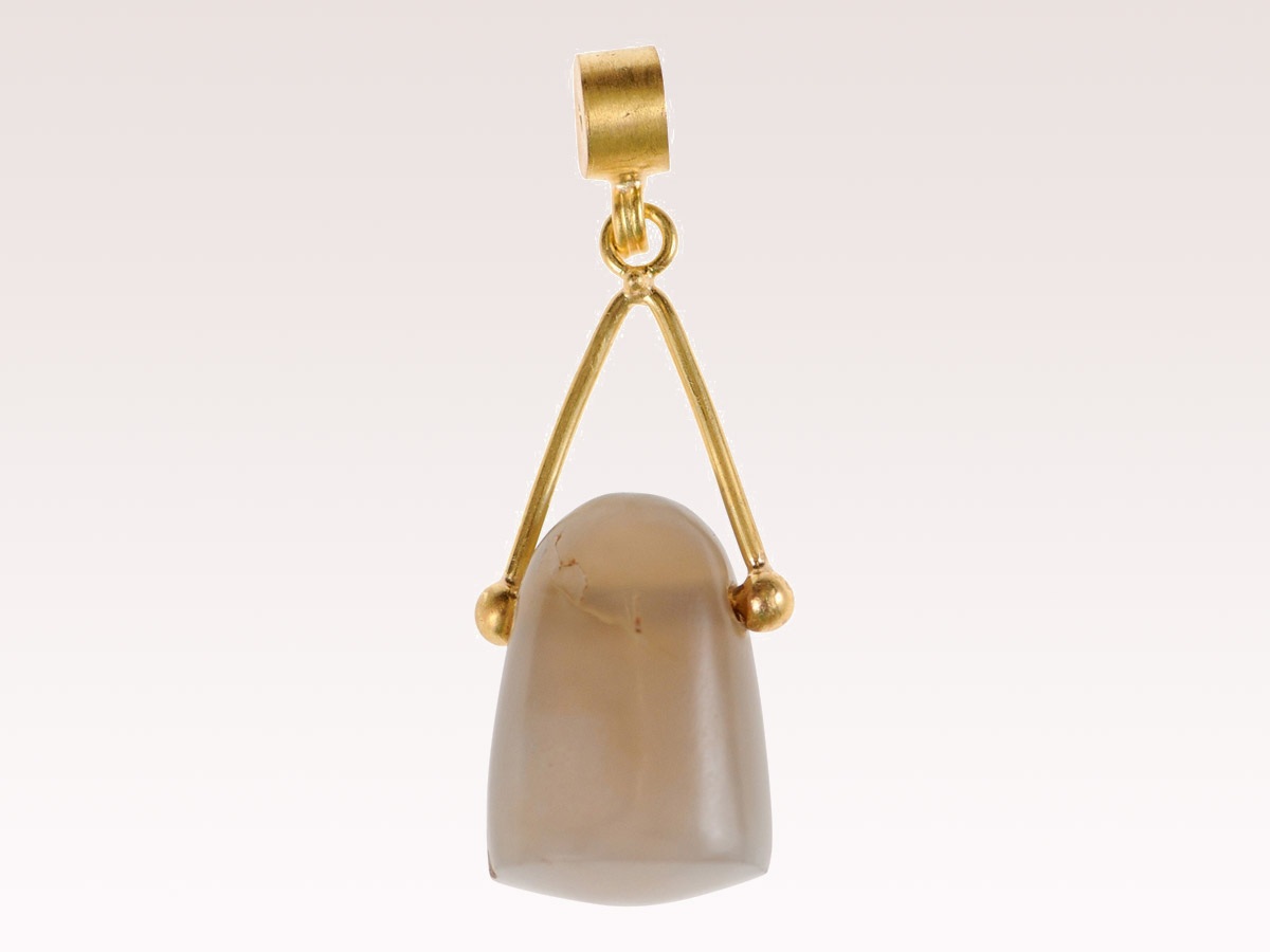 Ancient Chalcedony Seal Pendant